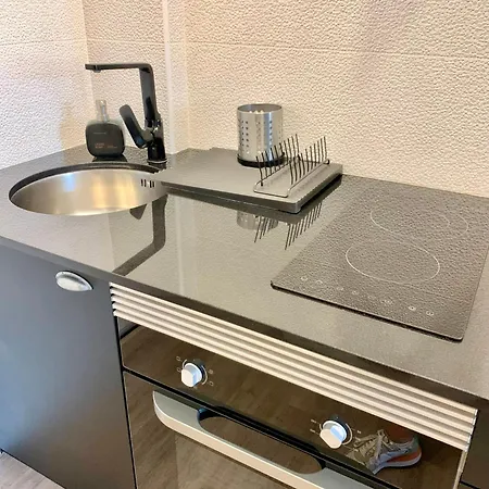 Апартаменти Ar - And Cozy In *